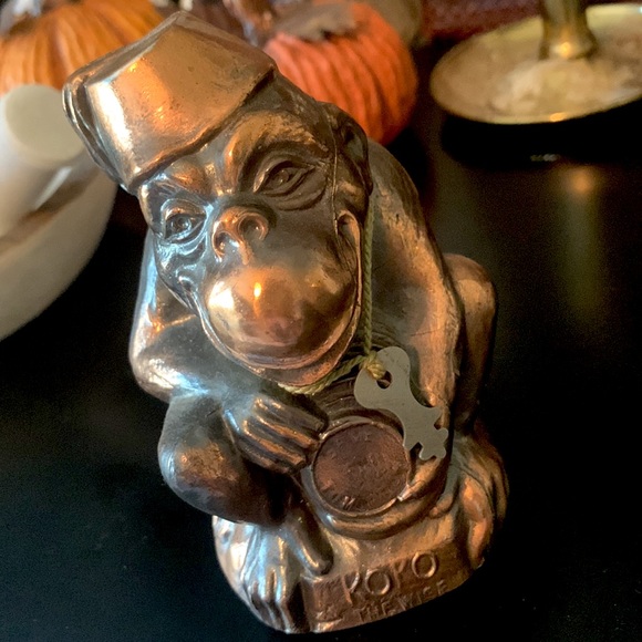 Other - KOKO THE WISE Street Vender w/ Fez VINTAGE Bronze like metal Coin Bank